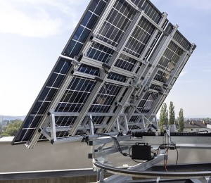 "FLAPTrack"-Demonstrationsanlage: liefert durch Ausrichtung mehr Solarstrom (Foto: tugraz.at)