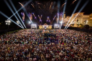 L. Ron-Hubbard-Event-Halle: Spatenstich mit über 7000 Scientologen (Foto: Scientology)