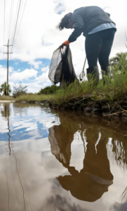 Müll sammeln: kann viele persönliche Vorteile haben (Foto: Chamberlain Smith, uga.edu)