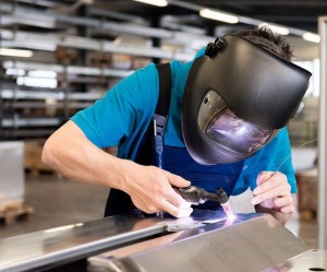 Arbeitnehmer: im Osten speziell aus dem Ausland benötigt (Foto: greenlightvision_ch, pixabay.com)