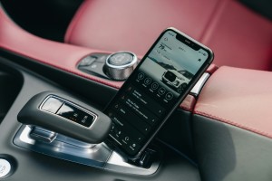 Keyless- oder Smartphonezugang im Auto (Foto: Erik Mclean/Unsplash)