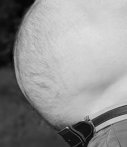 Bauch: Übergewichtige Männer sehen Diät als Frauensache (Foto: Tumisu, pixabay.com)