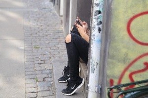Benachteiligter Teen: hat direkte Auswirkung auf die Psyche (Foto: pixabay.com, Marco Wolff)