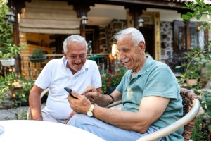 Vorsorge richtig planen und Geld sparen (Foto: Unsplash)