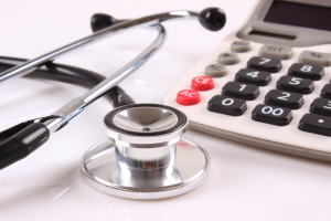 Les dépenses de santé constituent un sujet important pour les Suisses (image : iStock)