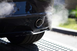 Euro 7 - Ablaufdatum für ältere Fahrzeuge? (Foto: Matt Boitor/Unsplash)