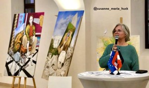 Schau mit Susanne Huck (im Bild); Kuratorin: Michaela Lukmann, MA MBA (© Mikizzaner)