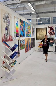 Arthena MAXX zeigt Kunst aus der Schmiede von Dr. Moza Luboslav (© MIKIZZANER)